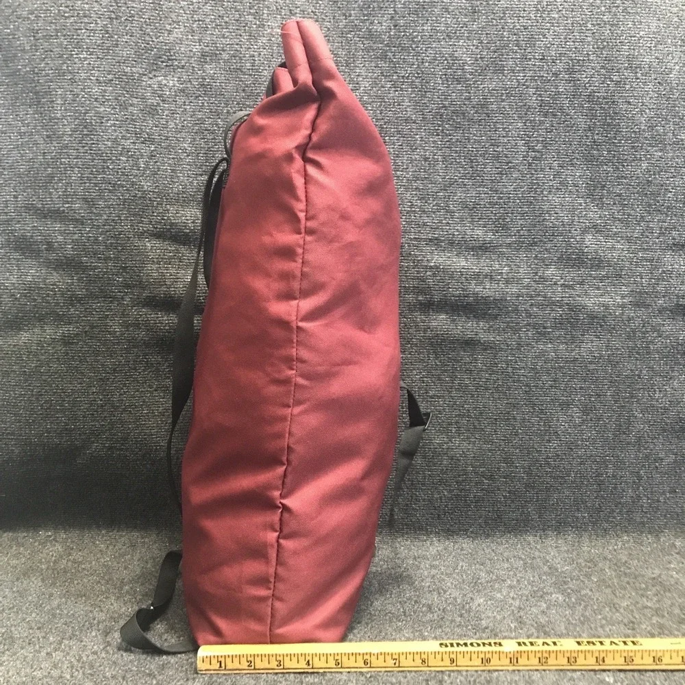 On Cloud Ambassador Maroon/Black  Running Backpack Sack Run Bag w/ Front Logo